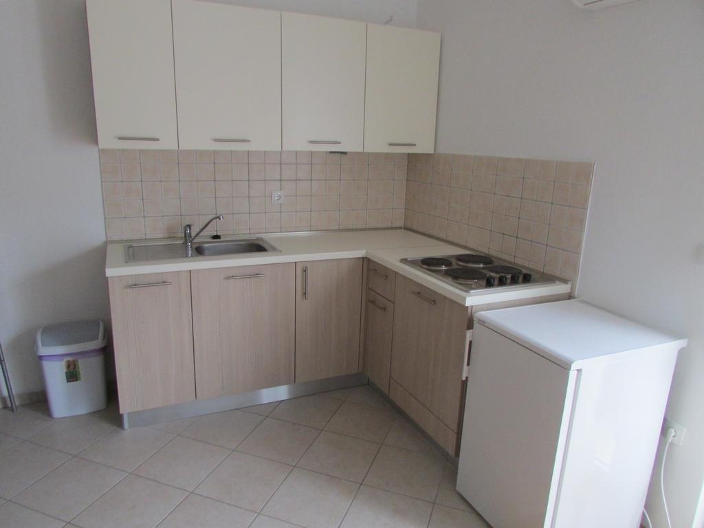 Apartmani I Sobe Grga Starigrad Paklenica Værelse billede