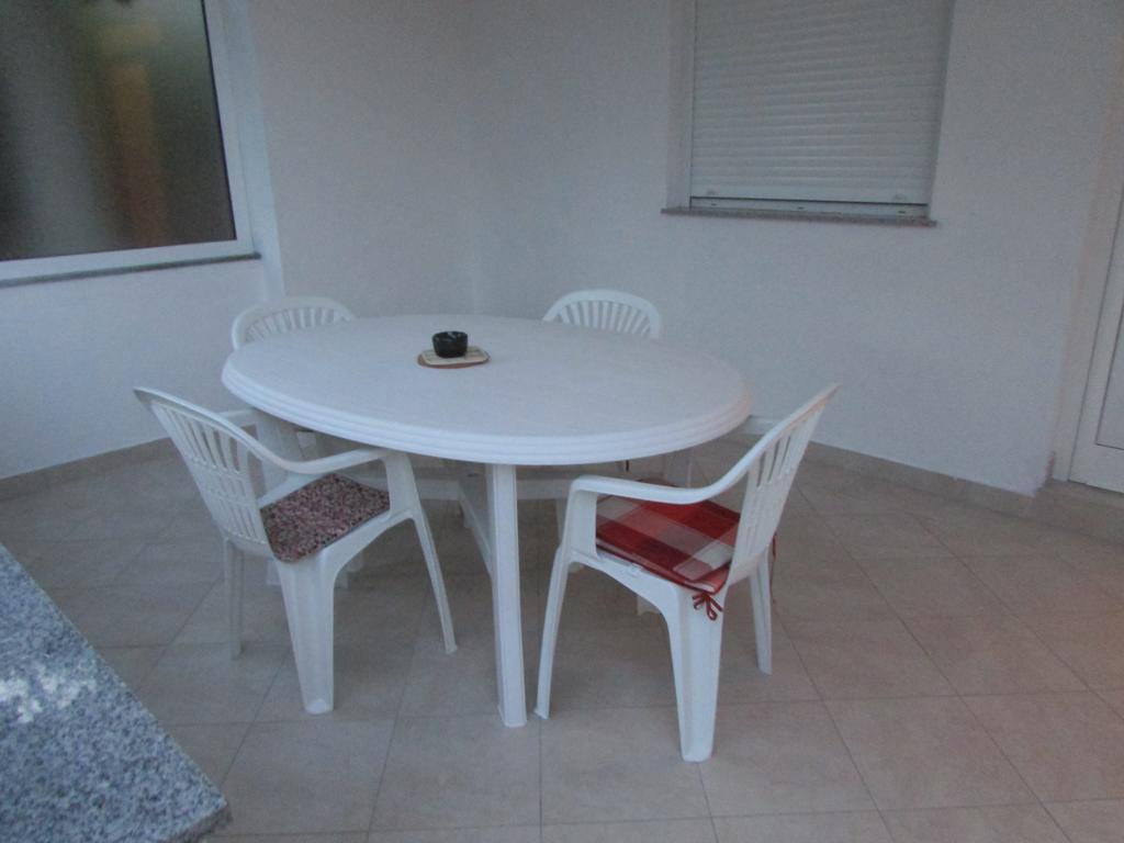 Apartmani I Sobe Grga Starigrad Paklenica Værelse billede